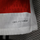 Camisa Seleção da Croácia Home 24/25 Torcedor Nike Masculina - Branco e Vermelho - Modelo Jogador