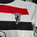 Kit Infantil Manchester United 24/25 - Branco e Vermelho