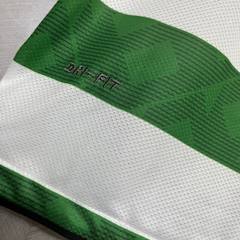 Celtic Retro  2010/12 Home