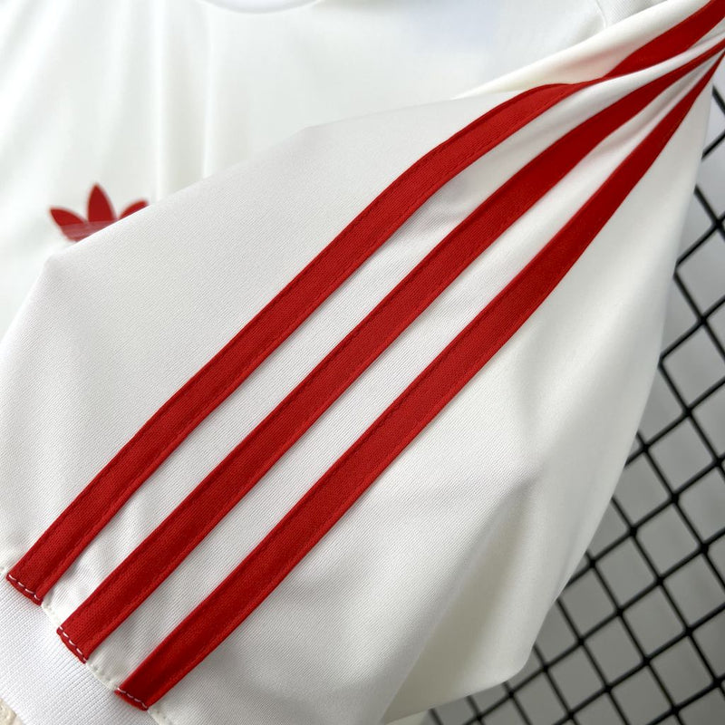 Camisa Manchester United 24∕25 Special Edition White