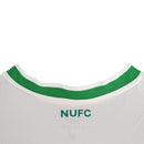 Camisa Newcastle United III 22/23 Castore - Branco e Verde